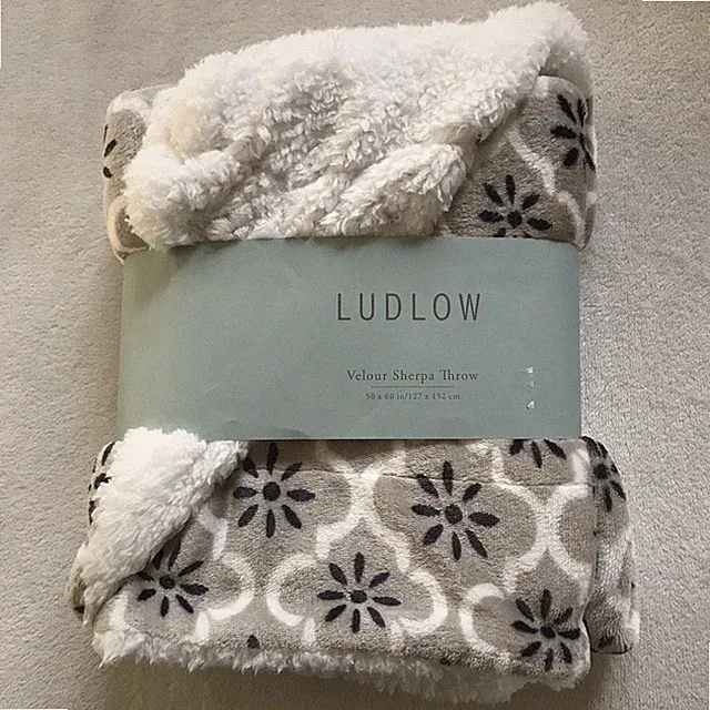 LUDLOW Multicolor Polyester Velour Sherpa Throw Blanket Size 50" x 60" NEW