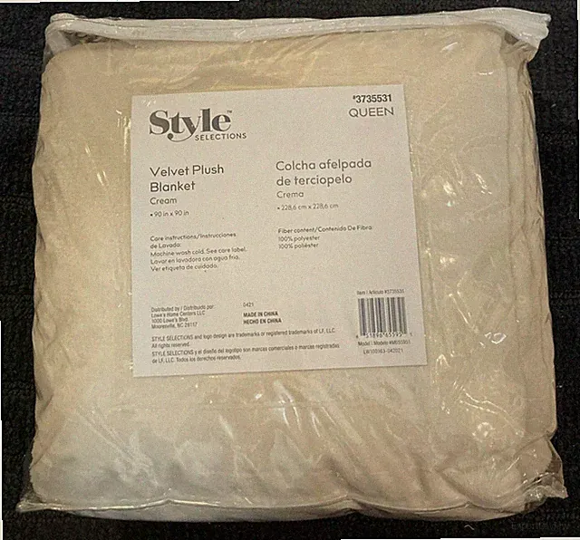 Style Selection Cream Velvet Plush Blanket Queen 90-in x 90-in #3735531